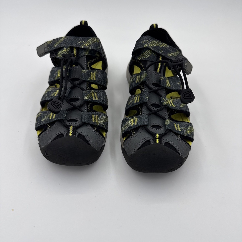 Keen Newport Hiking Closed Toe Water Sandals H2 Youth Kids Sea Moss/Steel Size 3